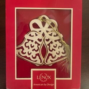 Like New, Lenox Bell Ornament